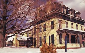 Allegheny Street Bed & Breakfast